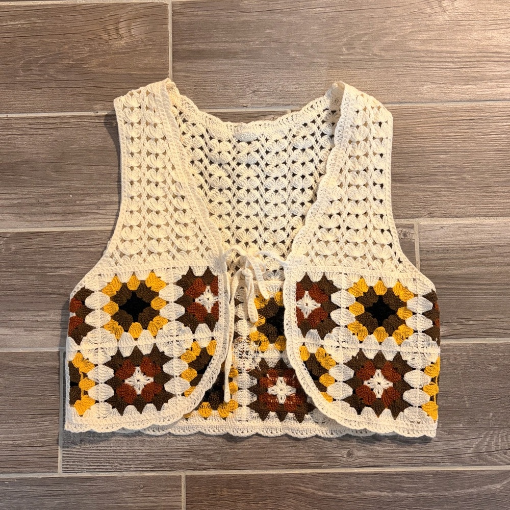 Crochet Knit Vest with Geometric Pattern